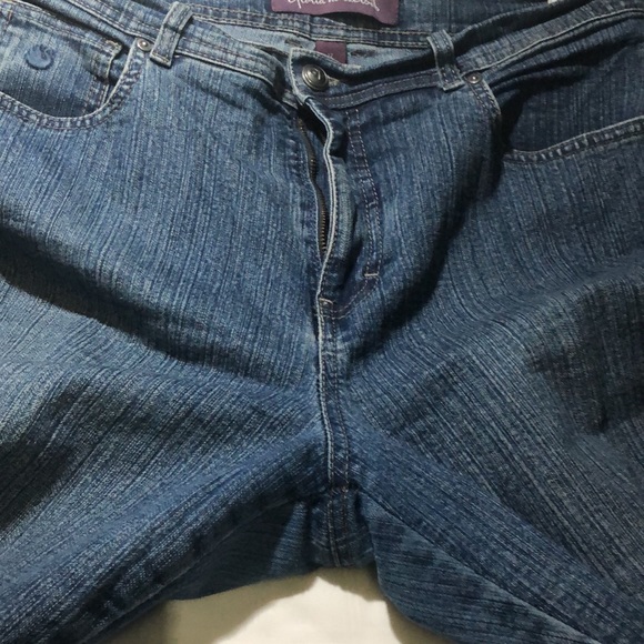 🌹🌹Gloria Vanderbilt Denim Jeans Size 12 Average🌹🌹 - Picture 4 of 7
